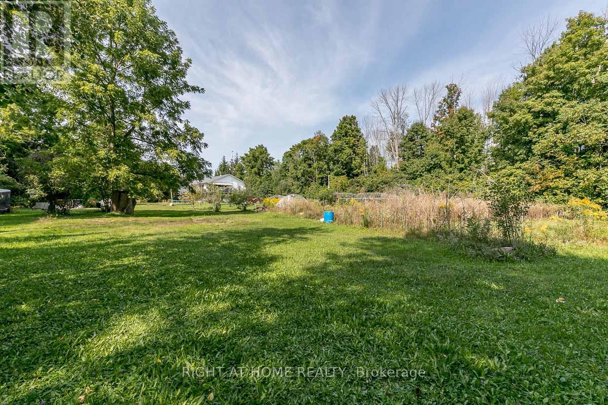 401 Ridge Road W, Oro-Medonte, Ontario  L0L 2E0 - Photo 40 - S11971521