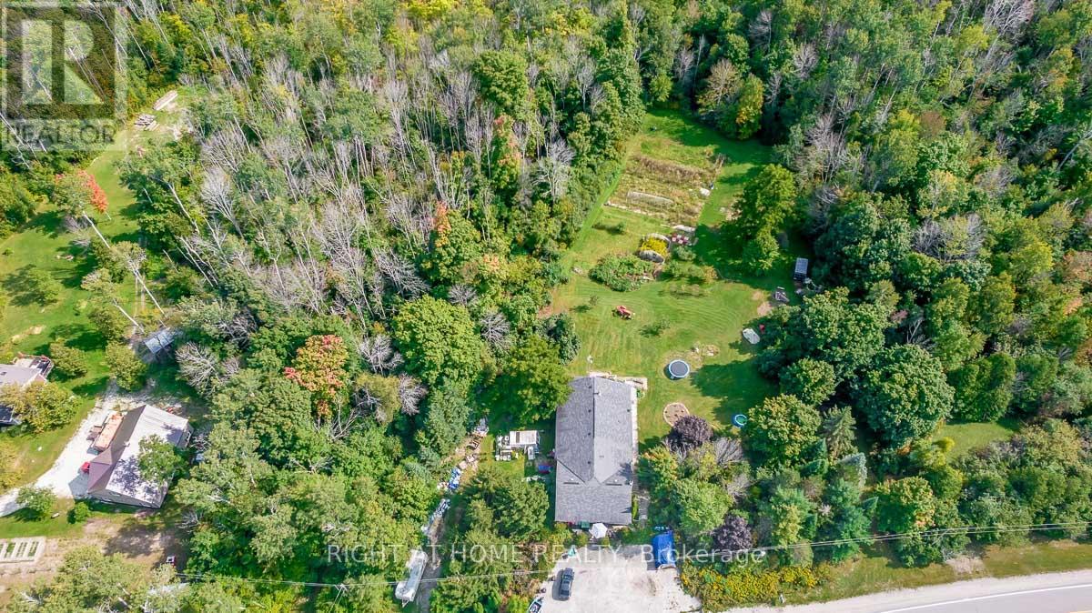 401 Ridge Road W, Oro-Medonte, Ontario  L0L 2E0 - Photo 5 - S11971521
