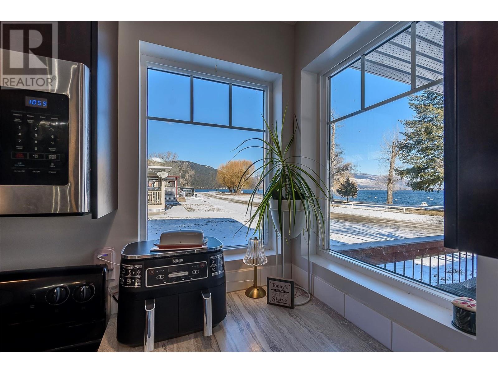 42 Lakeshore Drive, Vernon, British Columbia  V1H 2A1 - Photo 19 - 10335242