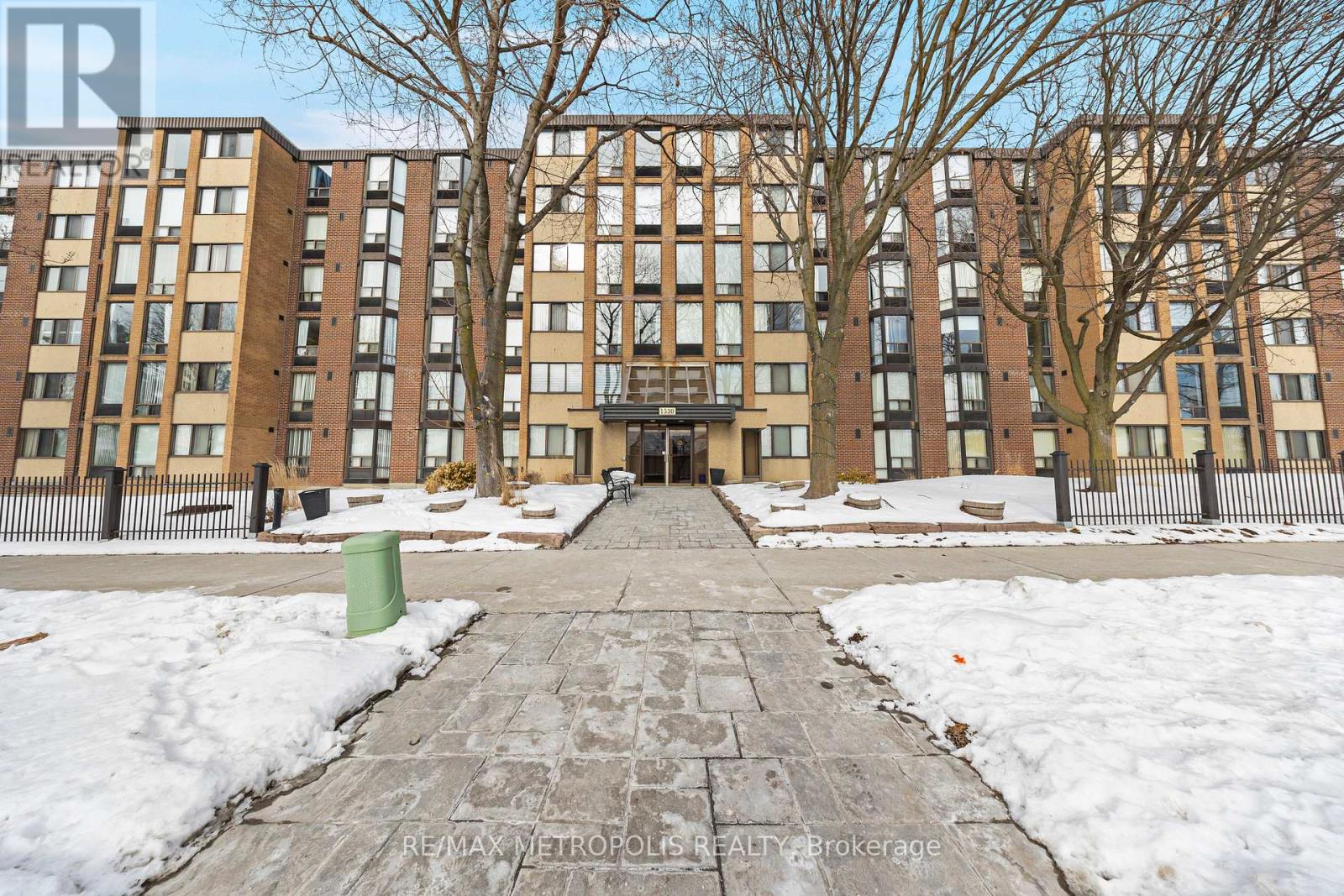 507 - 1530 Pickering Parkway, Pickering, Ontario  L1V 3V8 - Photo 3 - E11971606