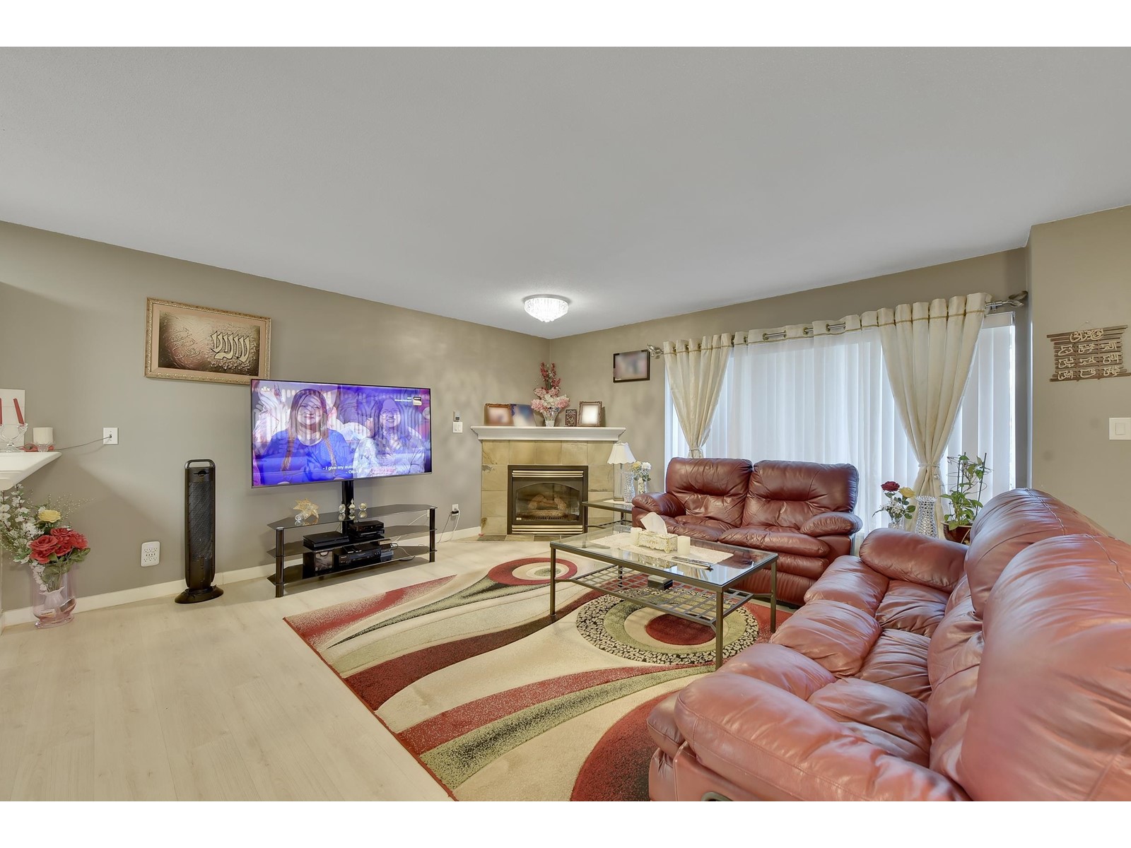2 13640 84 Avenue, Surrey, British Columbia  V3W 0T6 - Photo 3 - R2966007