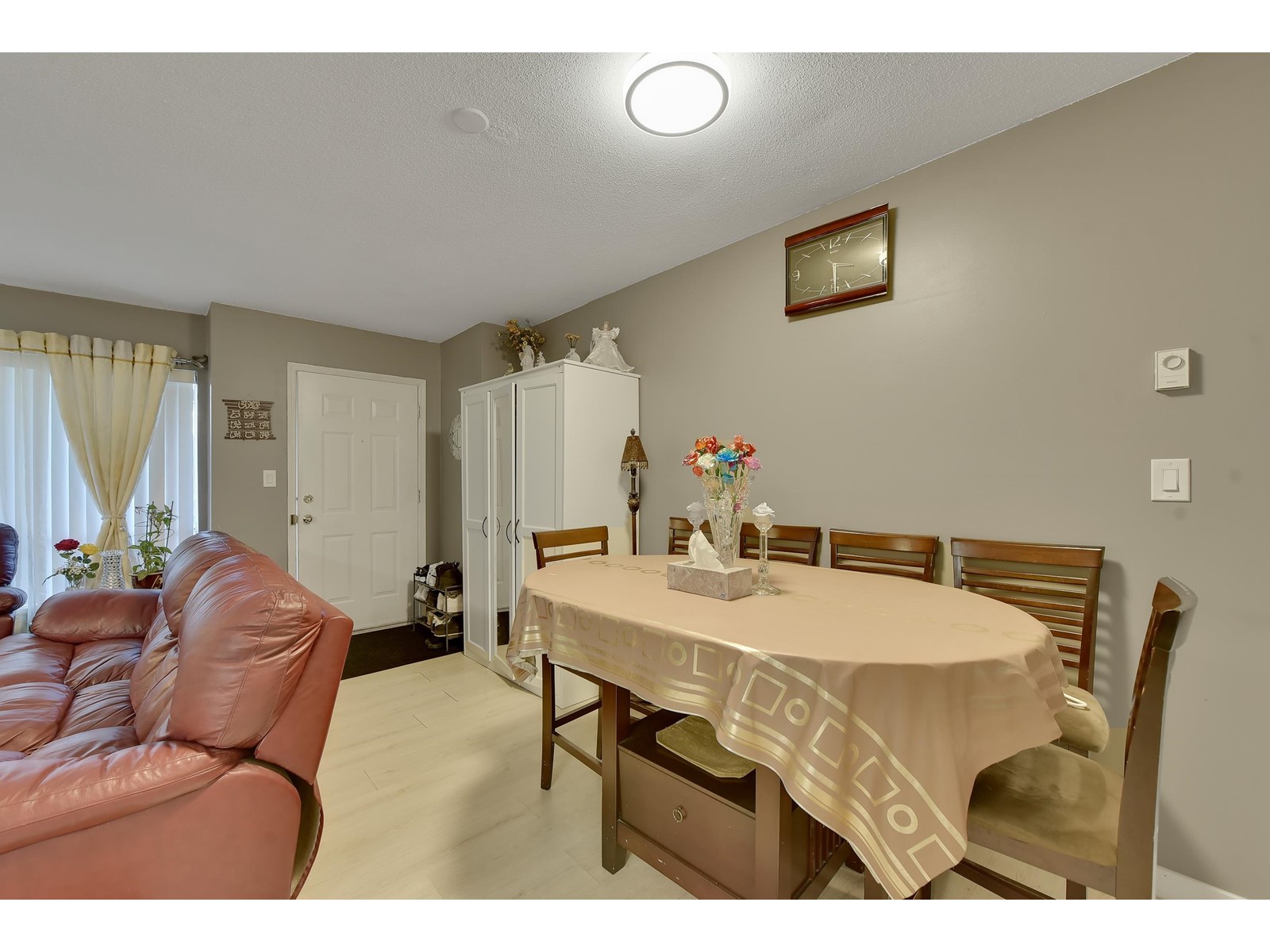 2 13640 84 Avenue, Surrey, British Columbia  V3W 0T6 - Photo 4 - R2966007