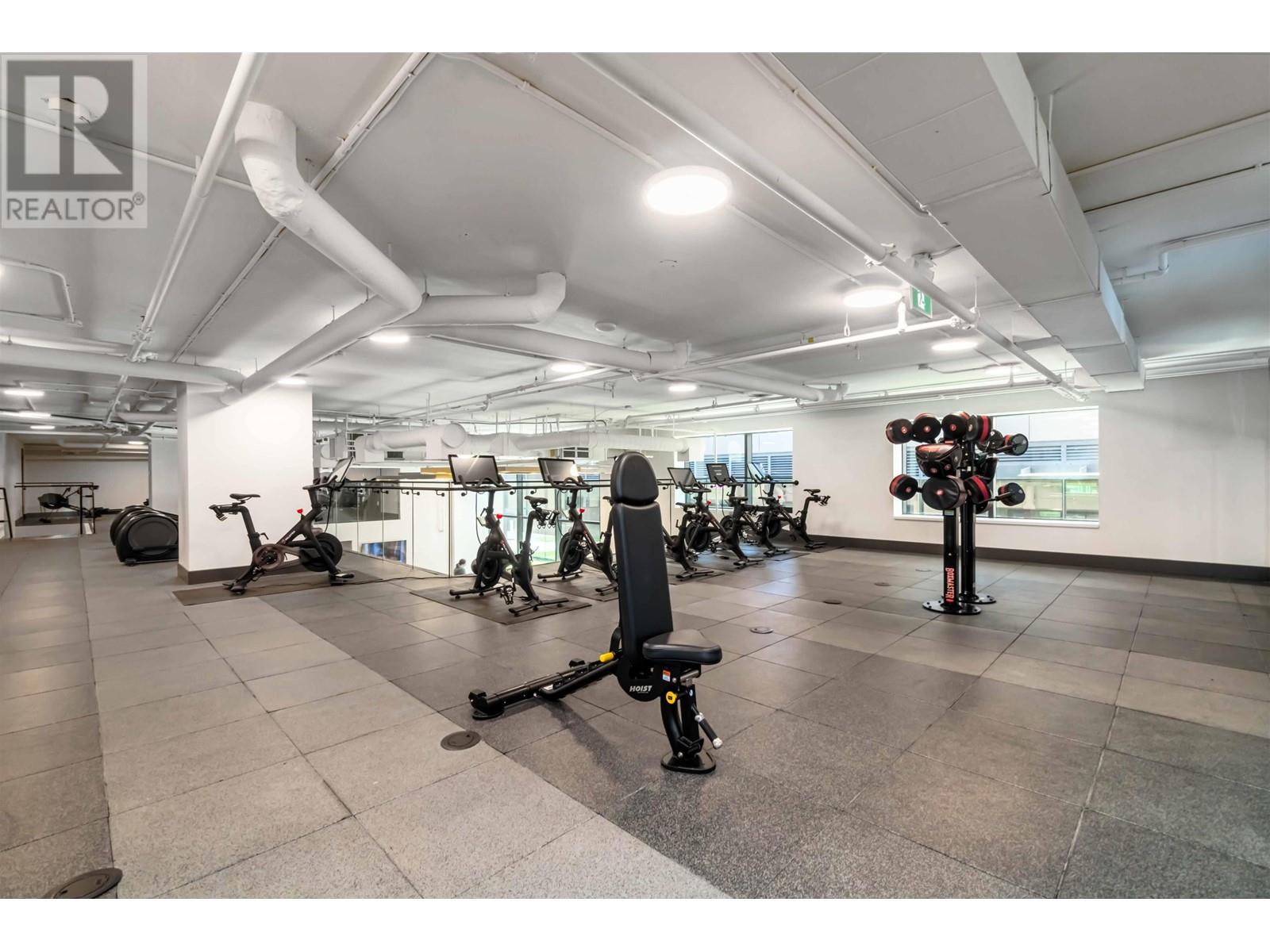 Listing Picture 25 of 39 : 5501 2108 GILMORE AVENUE, Burnaby / 本拿比 - 魯藝地產 Yvonne Lu Group - MLS Medallion Club Member