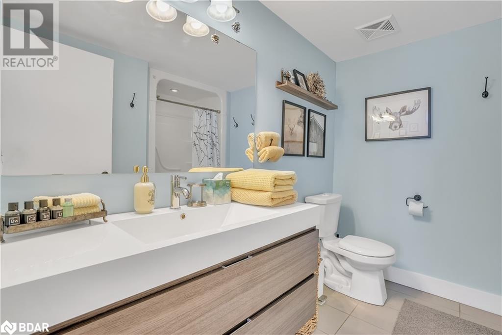 1 Tree Tops Lane Unit# 201, Huntsville, Ontario  P1H 1A9 - Photo 8 - 40698176