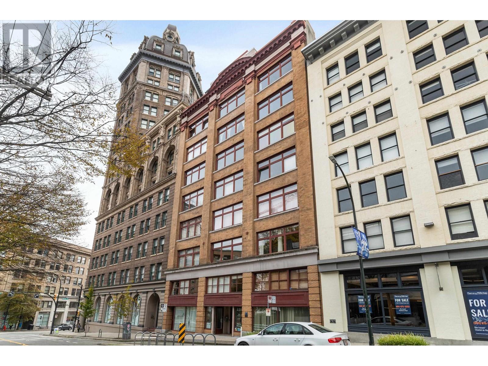 604 518 BEATTY STREET, vancouver, British Columbia