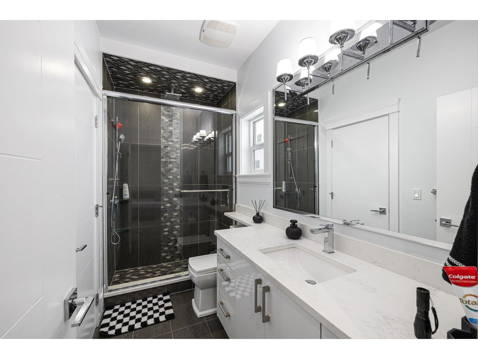 10805 141 Avenue, Surrey, British Columbia  V3R 3J5 - Photo 28 - R2964681
