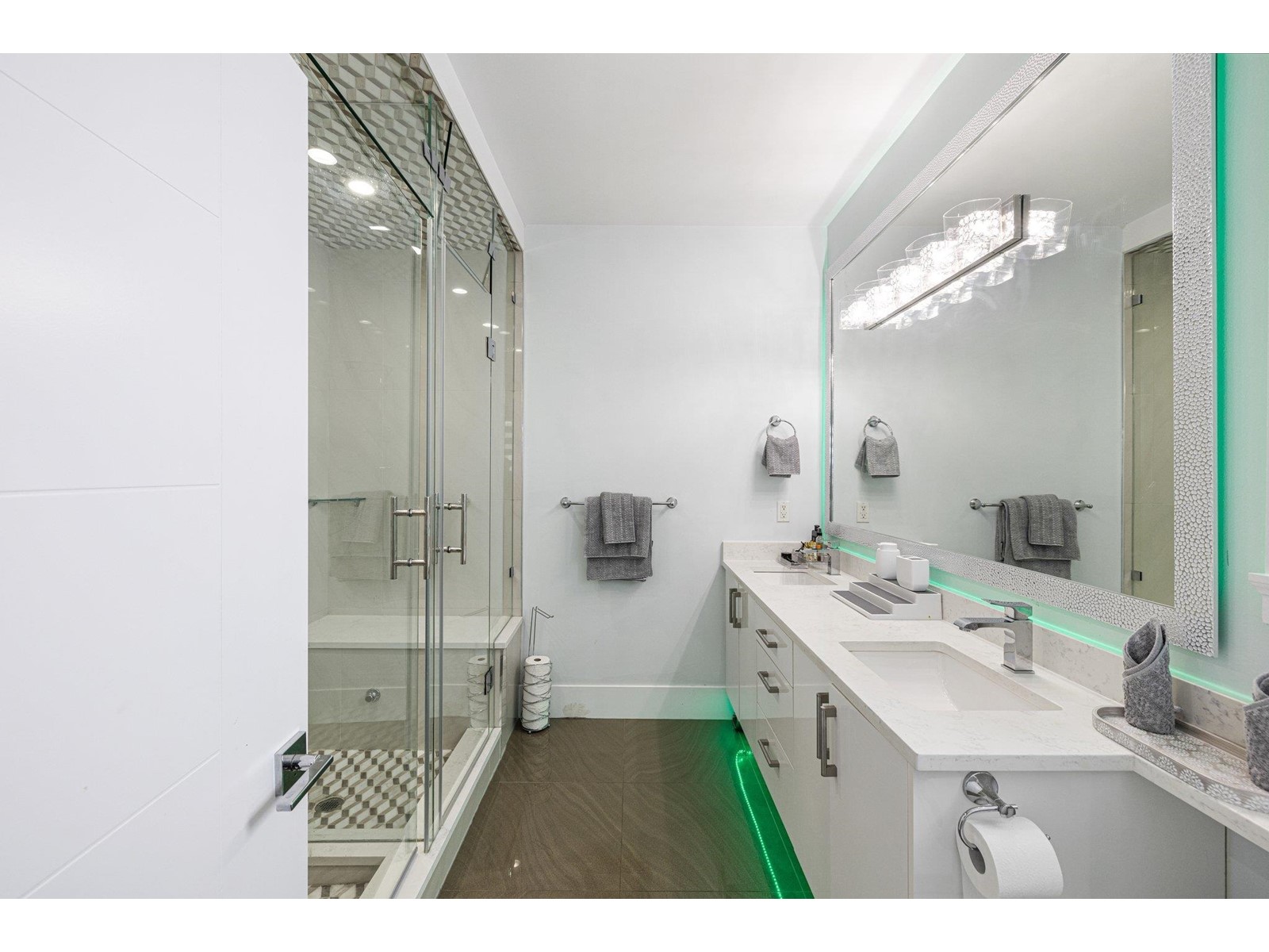 10805 141 Avenue, Surrey, British Columbia  V3R 3J5 - Photo 20 - R2964681