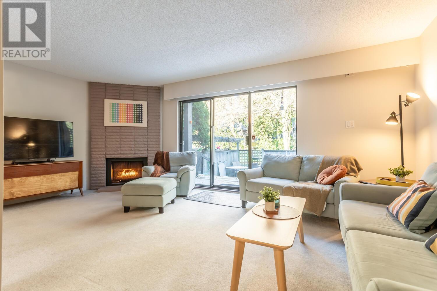 9135 Wiltshire Place, Burnaby, British Columbia  V3N 4L6 - Photo 2 - R2966582