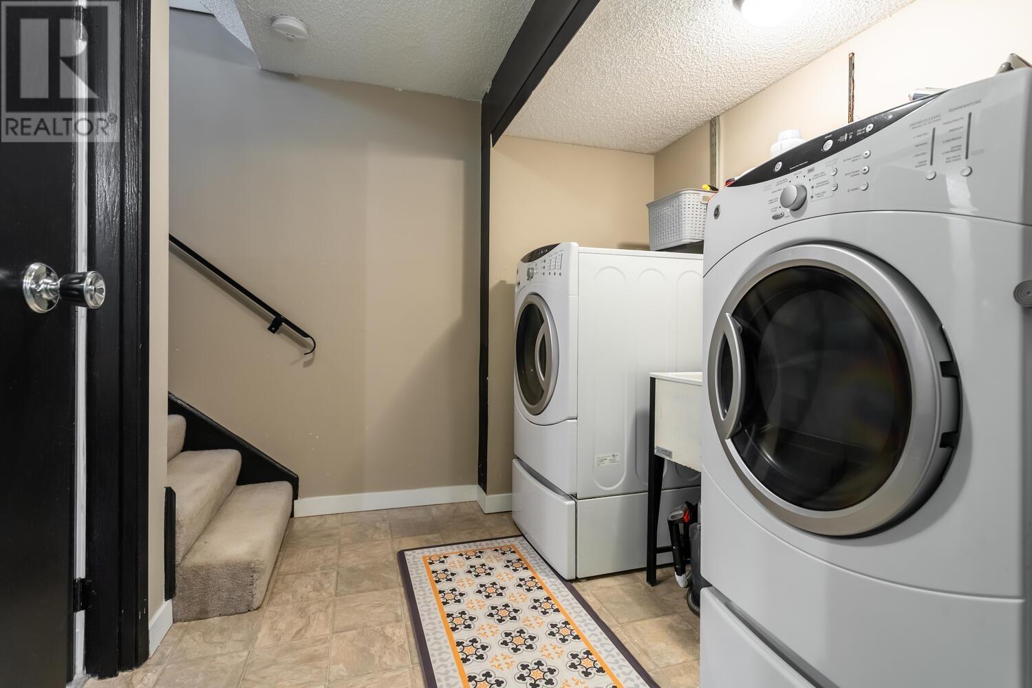9135 Wiltshire Place, Burnaby, British Columbia  V3N 4L6 - Photo 31 - R2966582