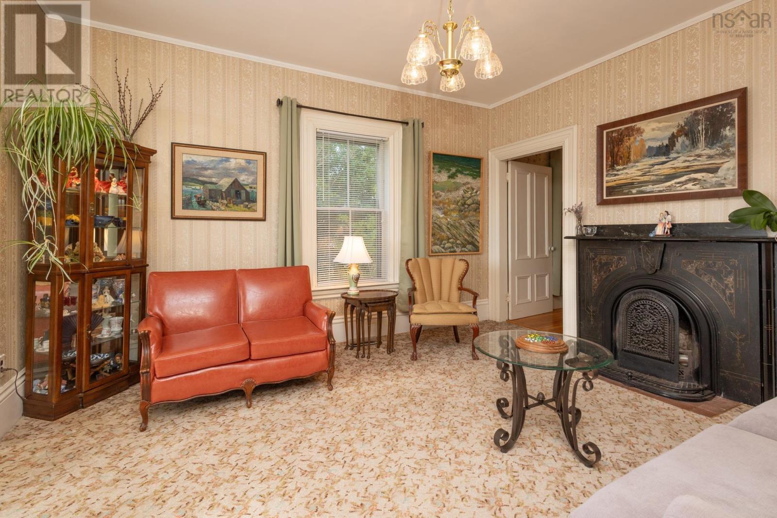 50 Albert Street, Yarmouth, Nova Scotia  B5A 3N7 - Photo 18 - 202502001