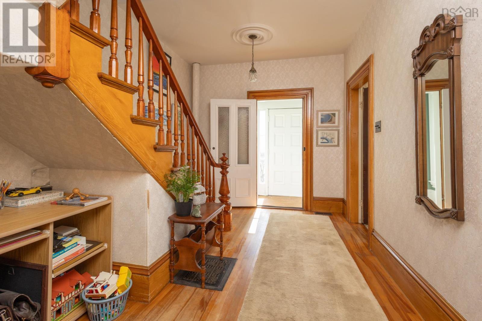 50 Albert Street, Yarmouth, Nova Scotia  B5A 3N7 - Photo 22 - 202502001