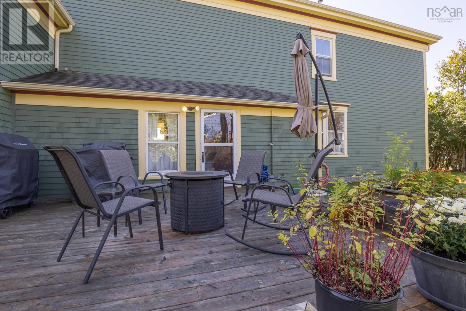 50 Albert Street, Yarmouth, Nova Scotia  B5A 3N7 - Photo 4 - 202502001