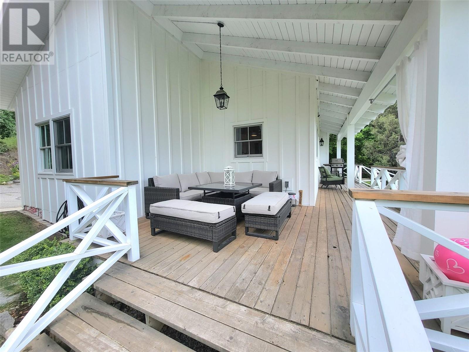 Property at 2020 Naramata Road image 4