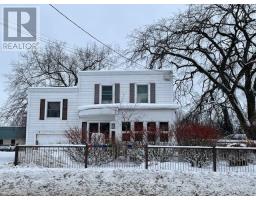 86 Duke ST, Dryden, Ontario