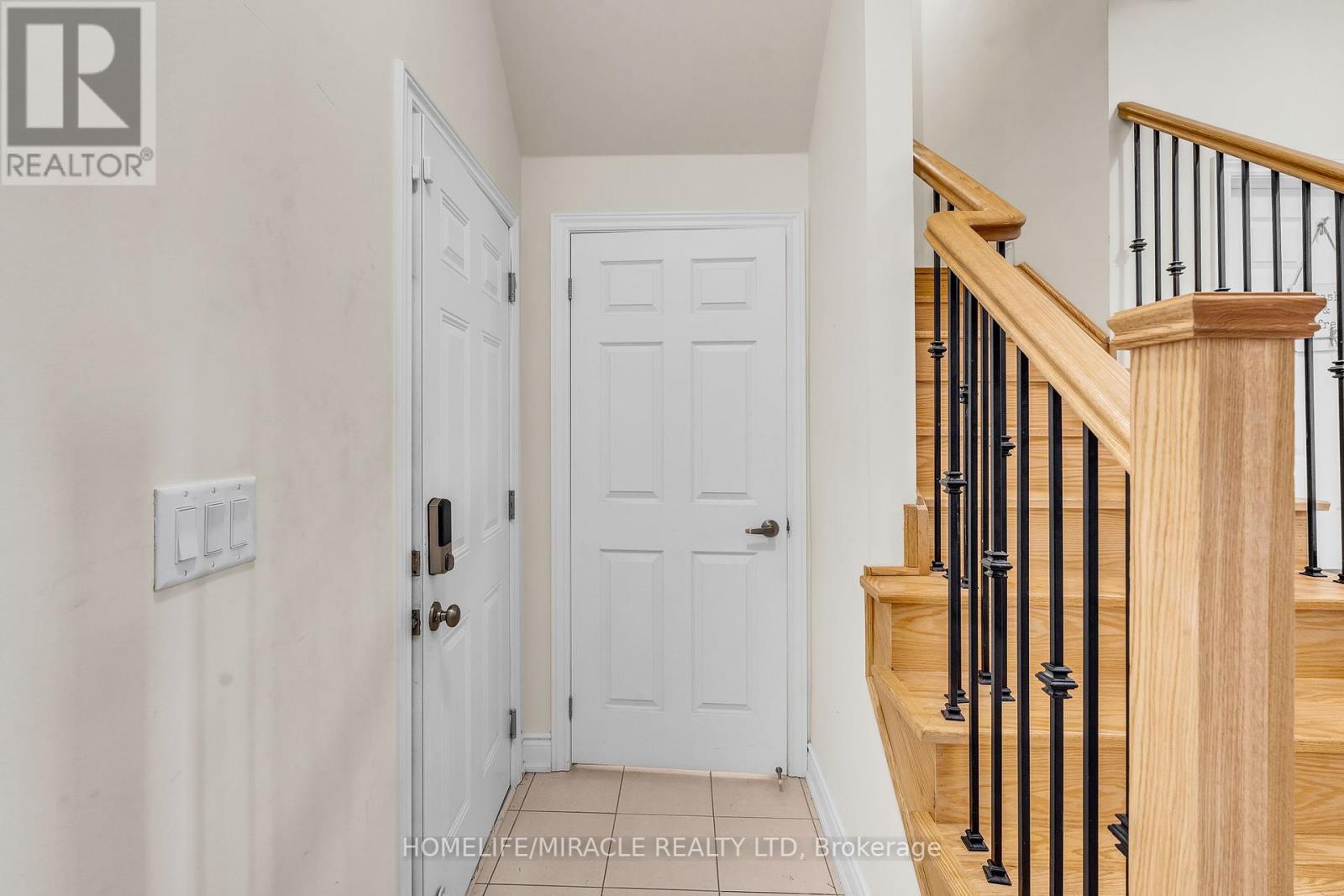 3373 Sixth Line, Oakville (Go Glenorchy), Ontario  L6H 0Y7 - Photo 10 - W11959037