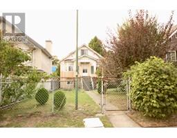 5011 CHATHAM STREET, Vancouver, British Columbia