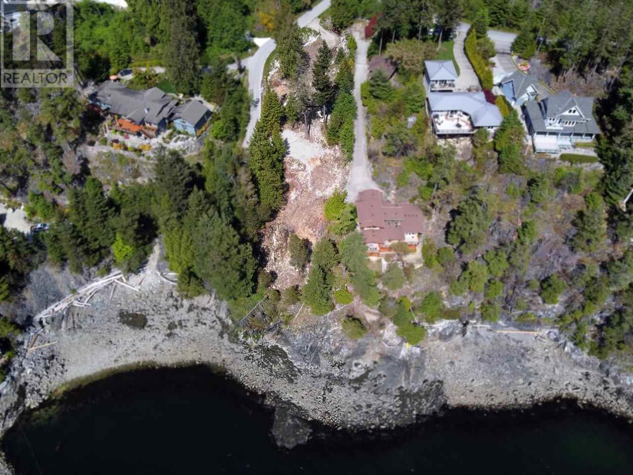 4160 Packalen Boulevard, Pender Harbour, British Columbia  V0N 1S0 - Photo 2 - R2966645