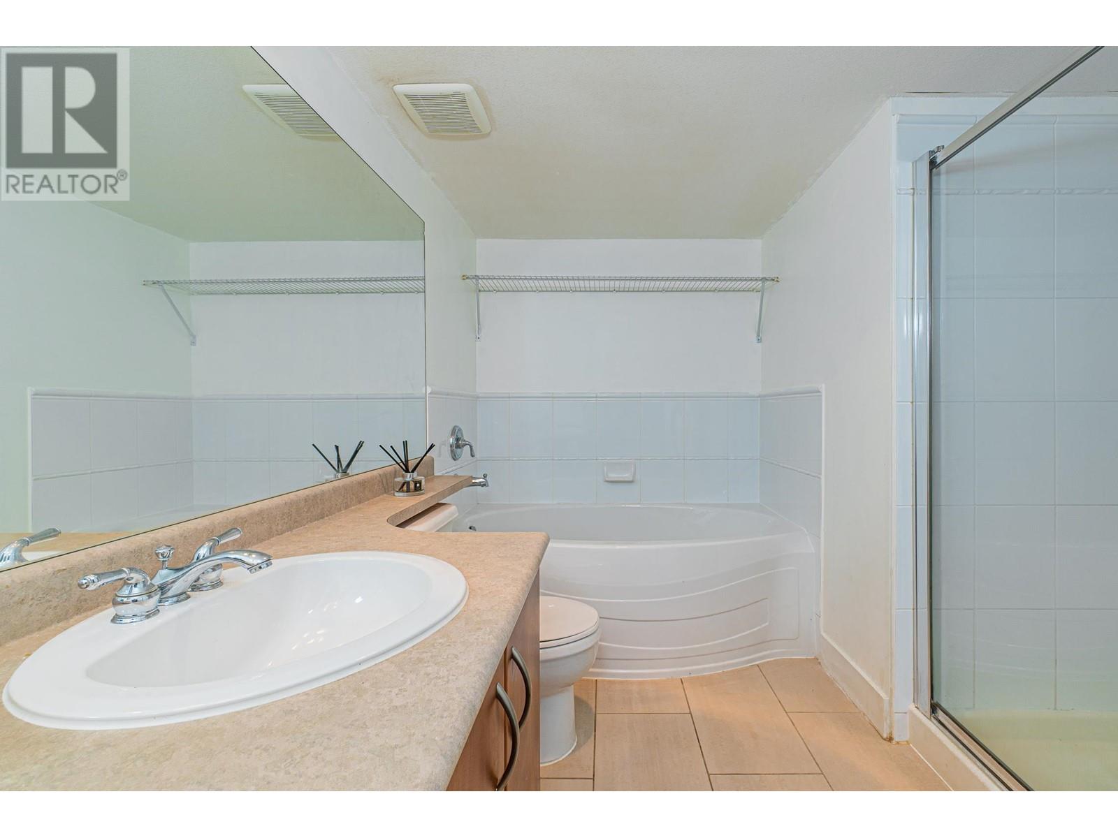 102 995 W 59th Avenue, Vancouver, British Columbia  V6P 6Z2 - Photo 25 - R2966240