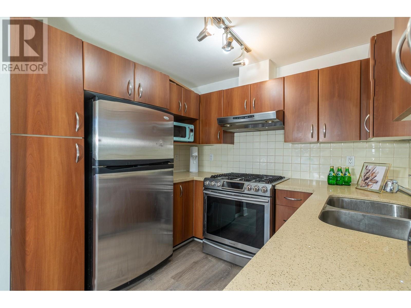 102 995 W 59th Avenue, Vancouver, British Columbia  V6P 6Z2 - Photo 14 - R2966240