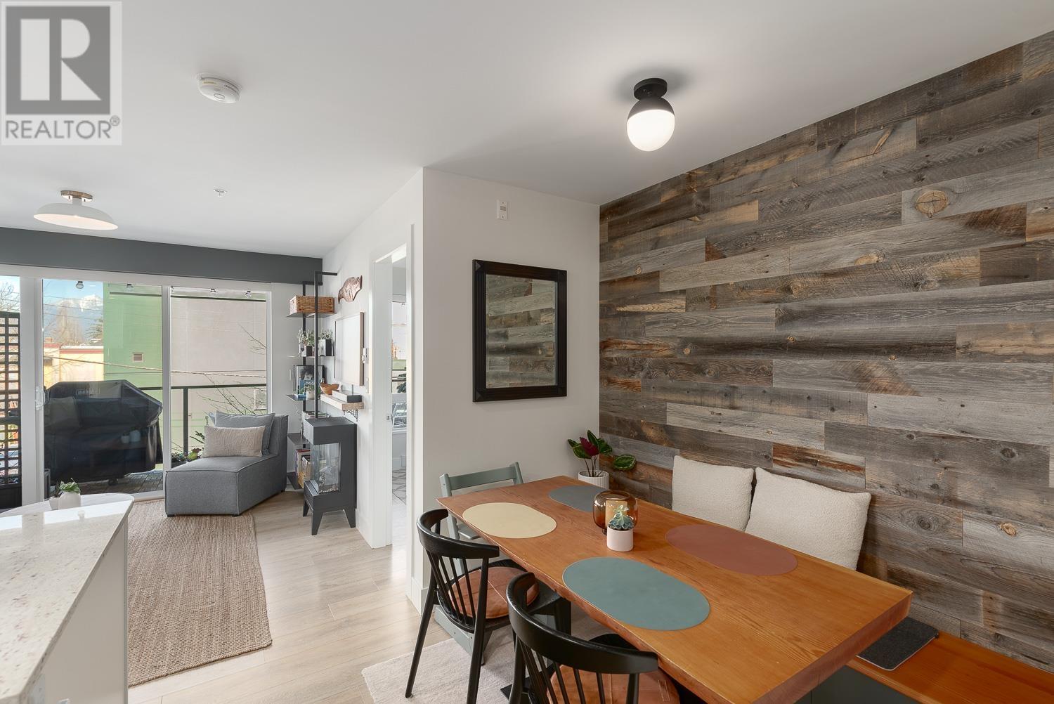 Listing Picture 7 of 19 : 307 1661 E 2ND AVENUE, Vancouver / 溫哥華 - 魯藝地產 Yvonne Lu Group - MLS Medallion Club Member