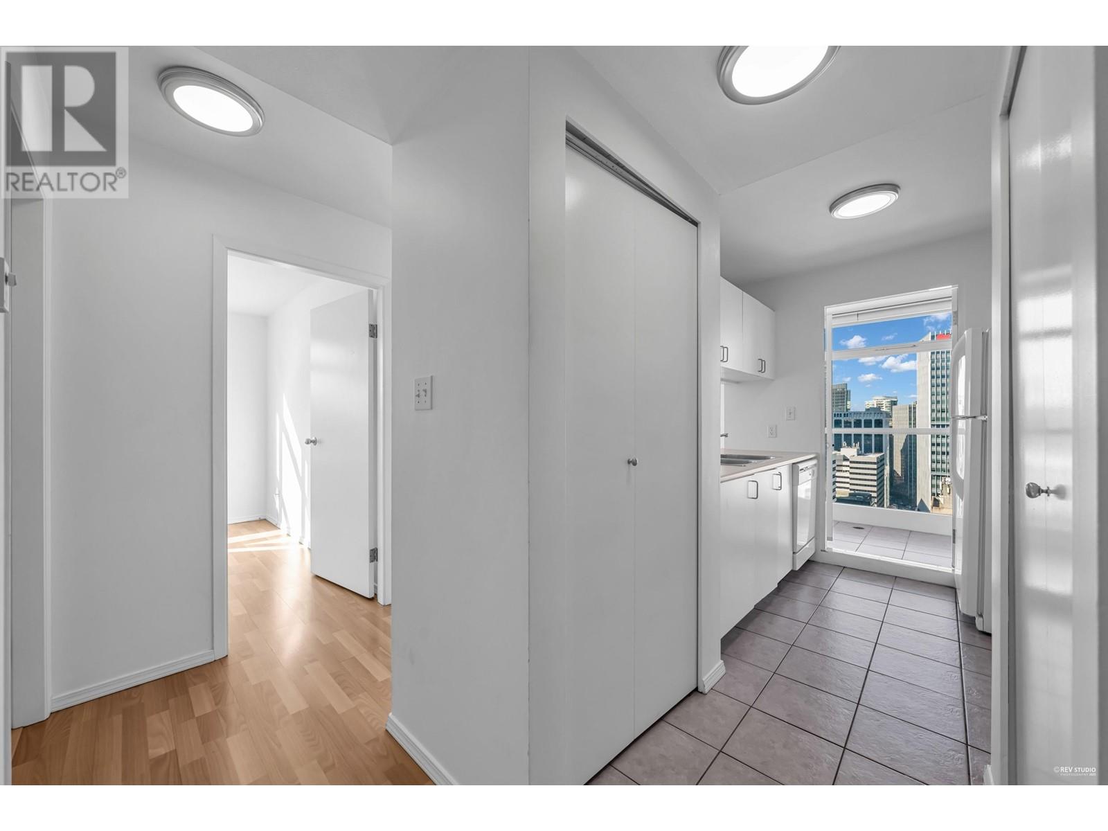 2802 438 Seymour Street, Vancouver, British Columbia  V6B 6H4 - Photo 15 - R2966648