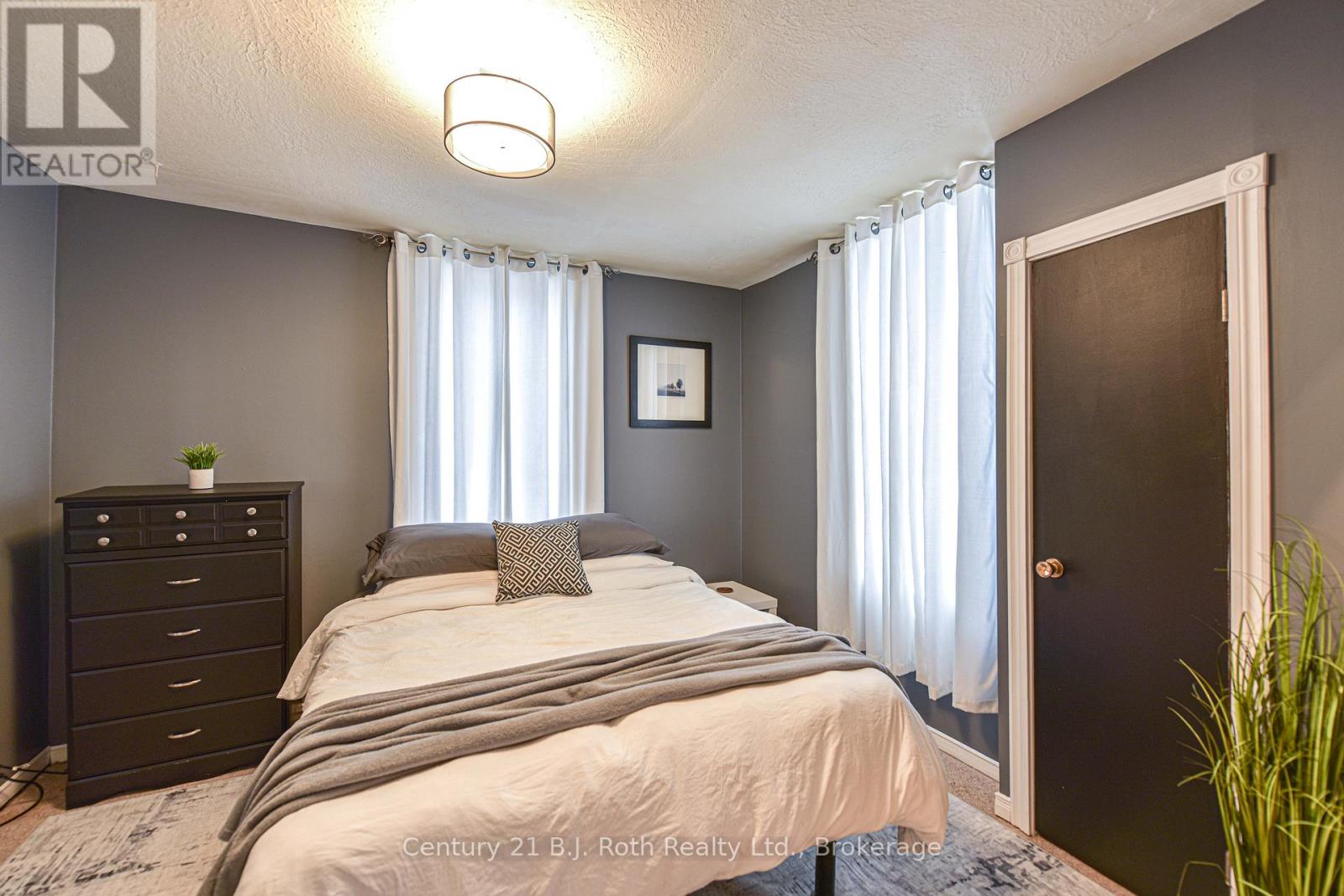 694 Quebec Street, Midland, Ontario  L4R 1E4 - Photo 21 - S11972018