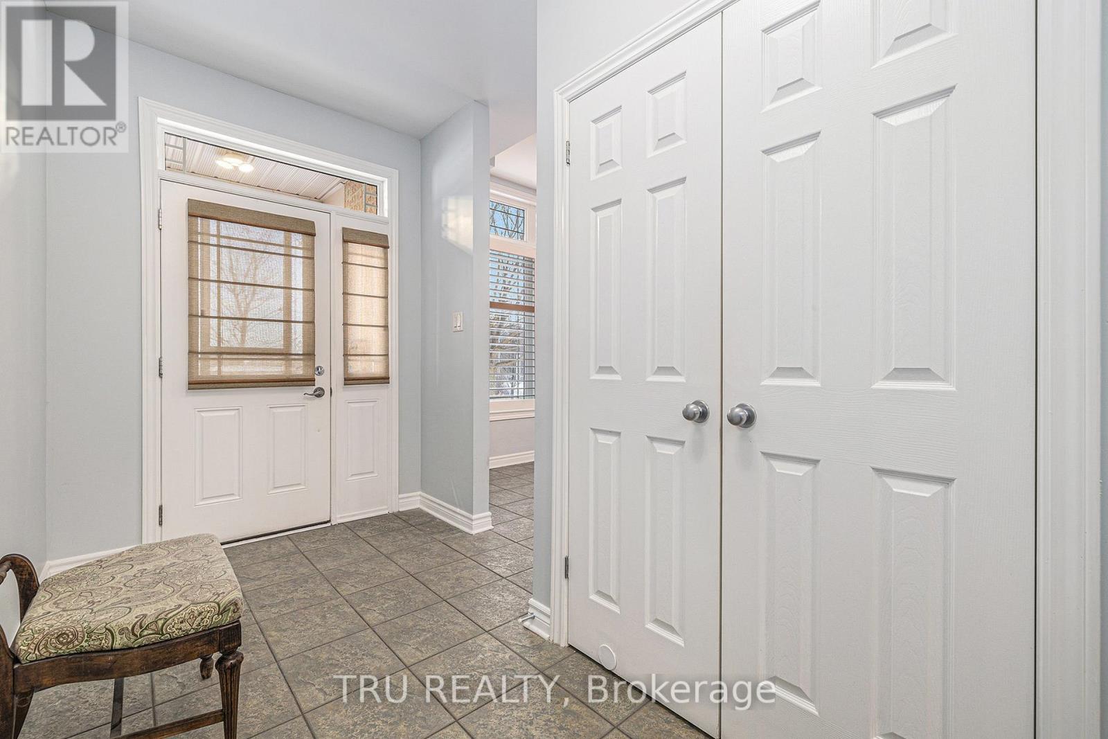 Property at 422 STATEWOOD DRIVE image 2