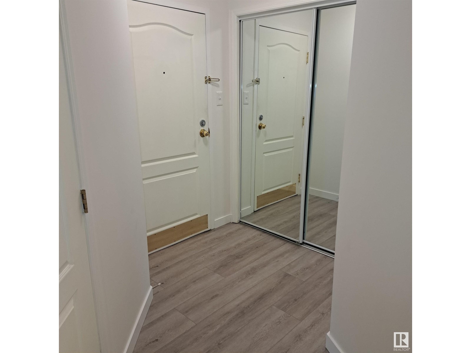Property at #103 10810 86 AV NW image 2