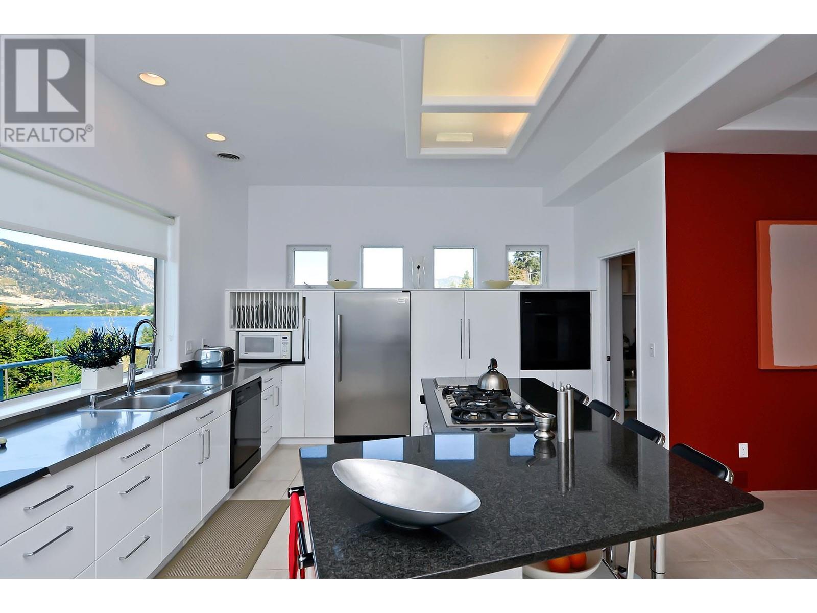 Property at 14752 Oyama Road image 4
