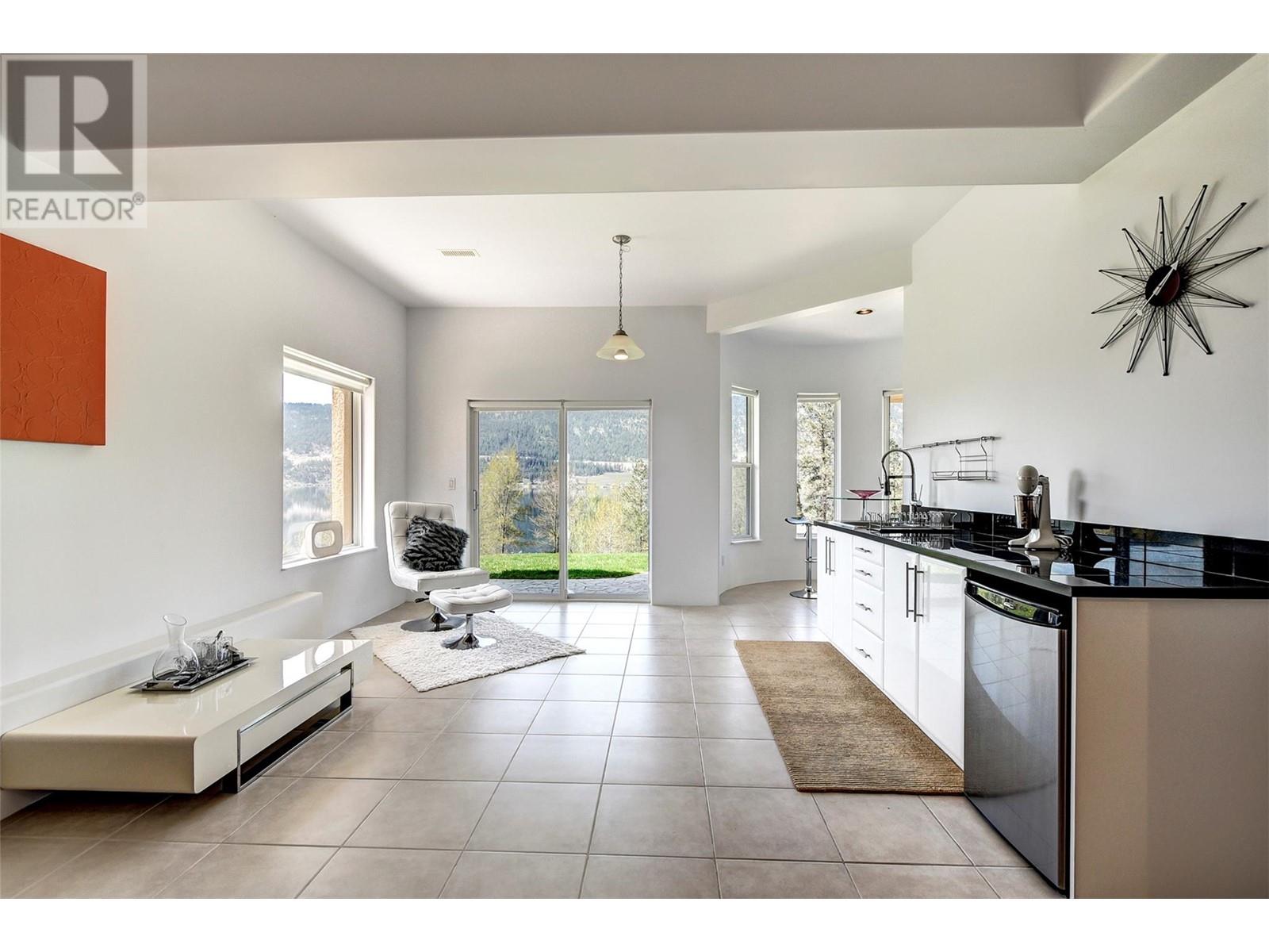 14752 Oyama Road, Lake Country, British Columbia  V4V 2C6 - Photo 36 - 10335356