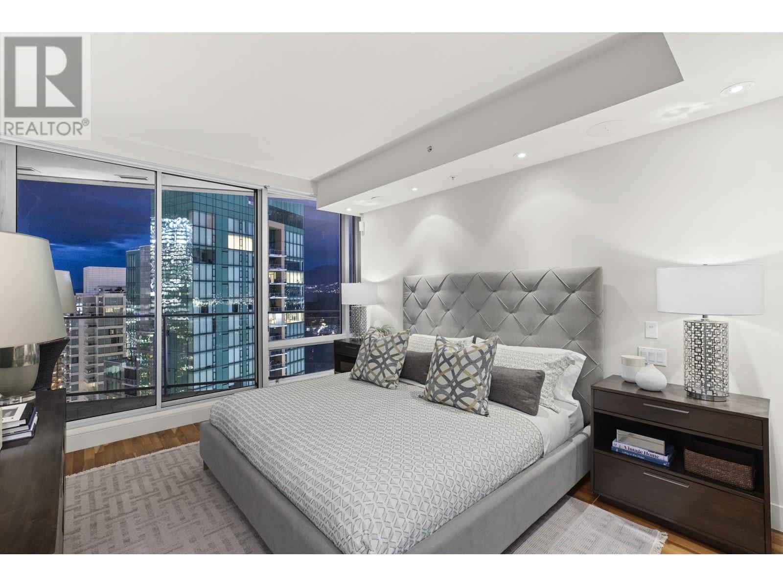 Listing Picture 29 of 40 : 2803 1077 W CORDOVA STREET, Vancouver / 溫哥華 - 魯藝地產 Yvonne Lu Group - MLS Medallion Club Member