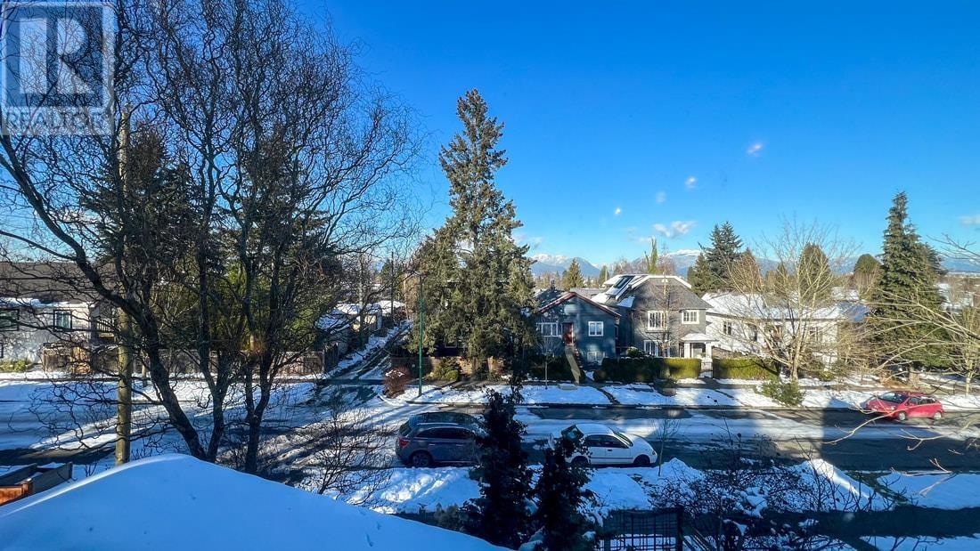 Listing Picture 19 of 39 : 420 E 36TH AVENUE, Vancouver / 溫哥華 - 魯藝地產 Yvonne Lu Group - MLS Medallion Club Member