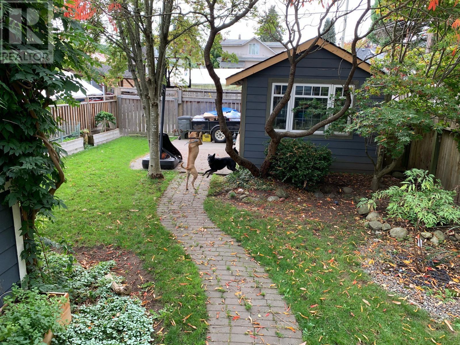 Listing Picture 36 of 39 : 420 E 36TH AVENUE, Vancouver / 溫哥華 - 魯藝地產 Yvonne Lu Group - MLS Medallion Club Member