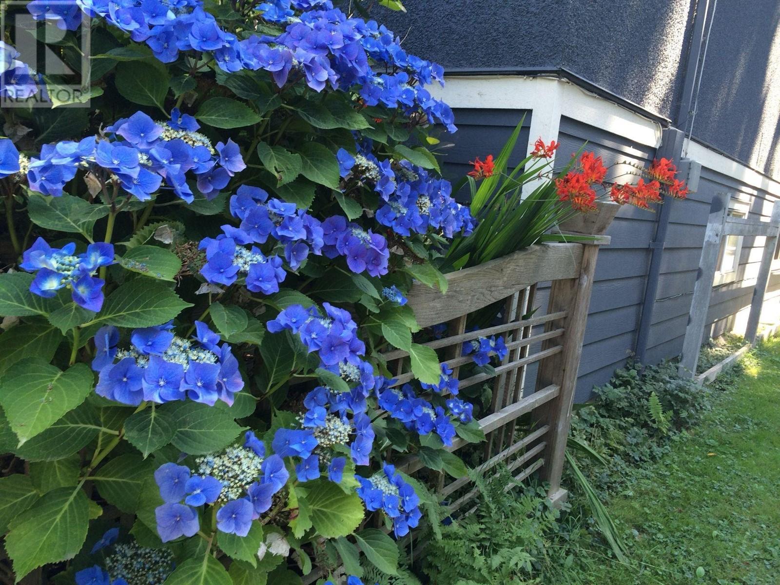 Listing Picture 33 of 39 : 420 E 36TH AVENUE, Vancouver / 溫哥華 - 魯藝地產 Yvonne Lu Group - MLS Medallion Club Member