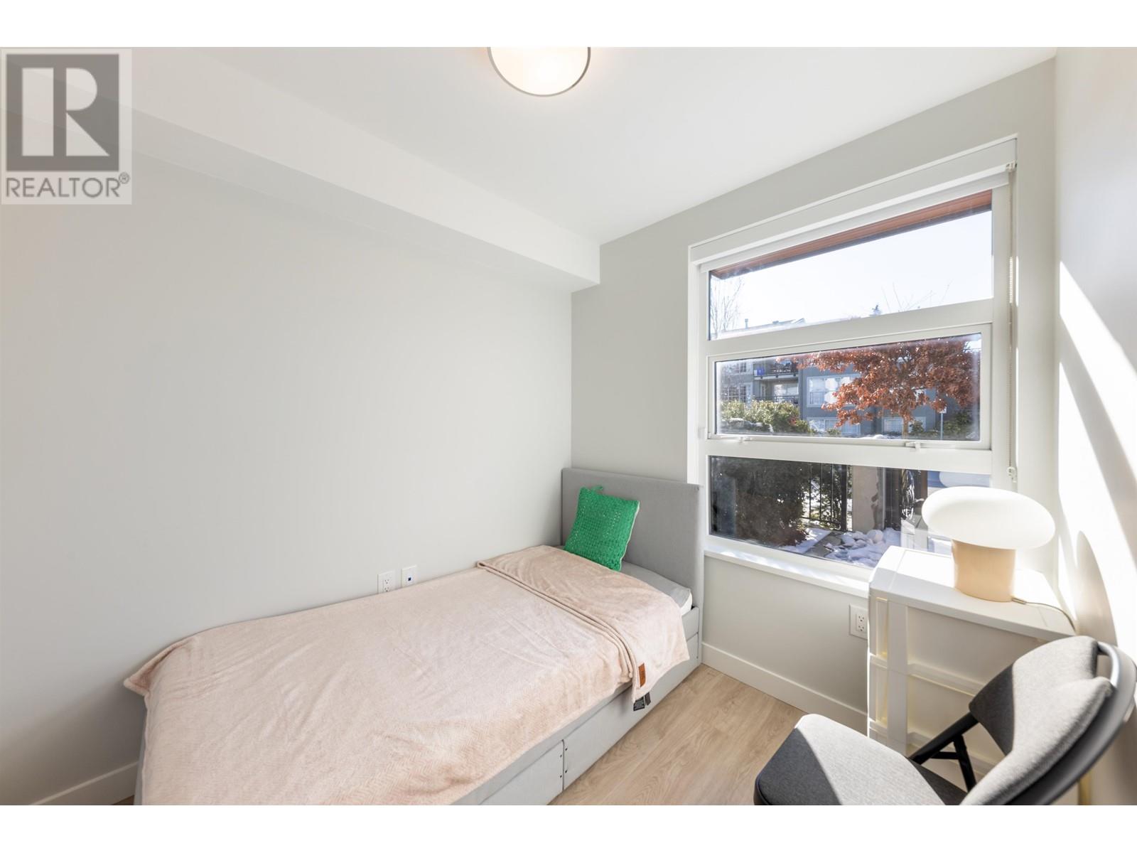 Listing Picture 6 of 24 : 7 2728 ACADIA ROAD, Vancouver / 溫哥華 - 魯藝地產 Yvonne Lu Group - MLS Medallion Club Member