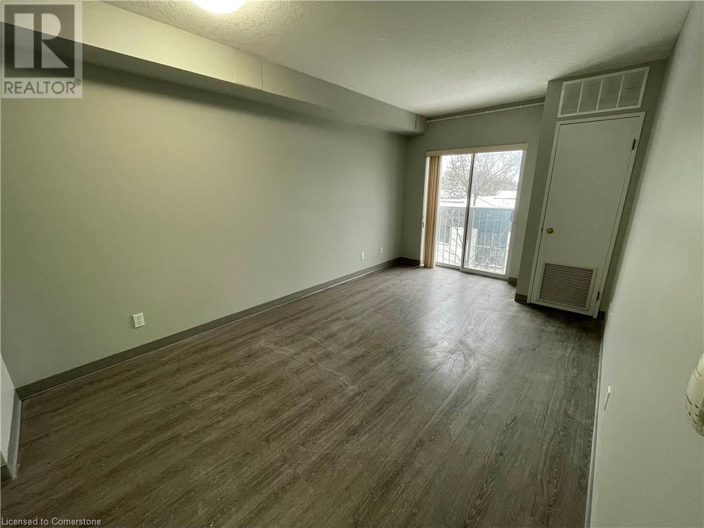 593 Strasburg Road Unit# 403, Kitchener, Ontario  N2E 4J1 - Photo 2 - 40698402