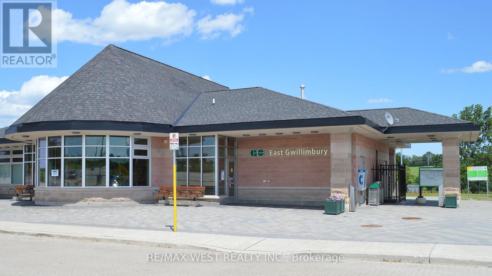 18571 Woodbine Avenue E, East Gwillimbury, Ontario  L0G 1V0 - Photo 7 - N11972065