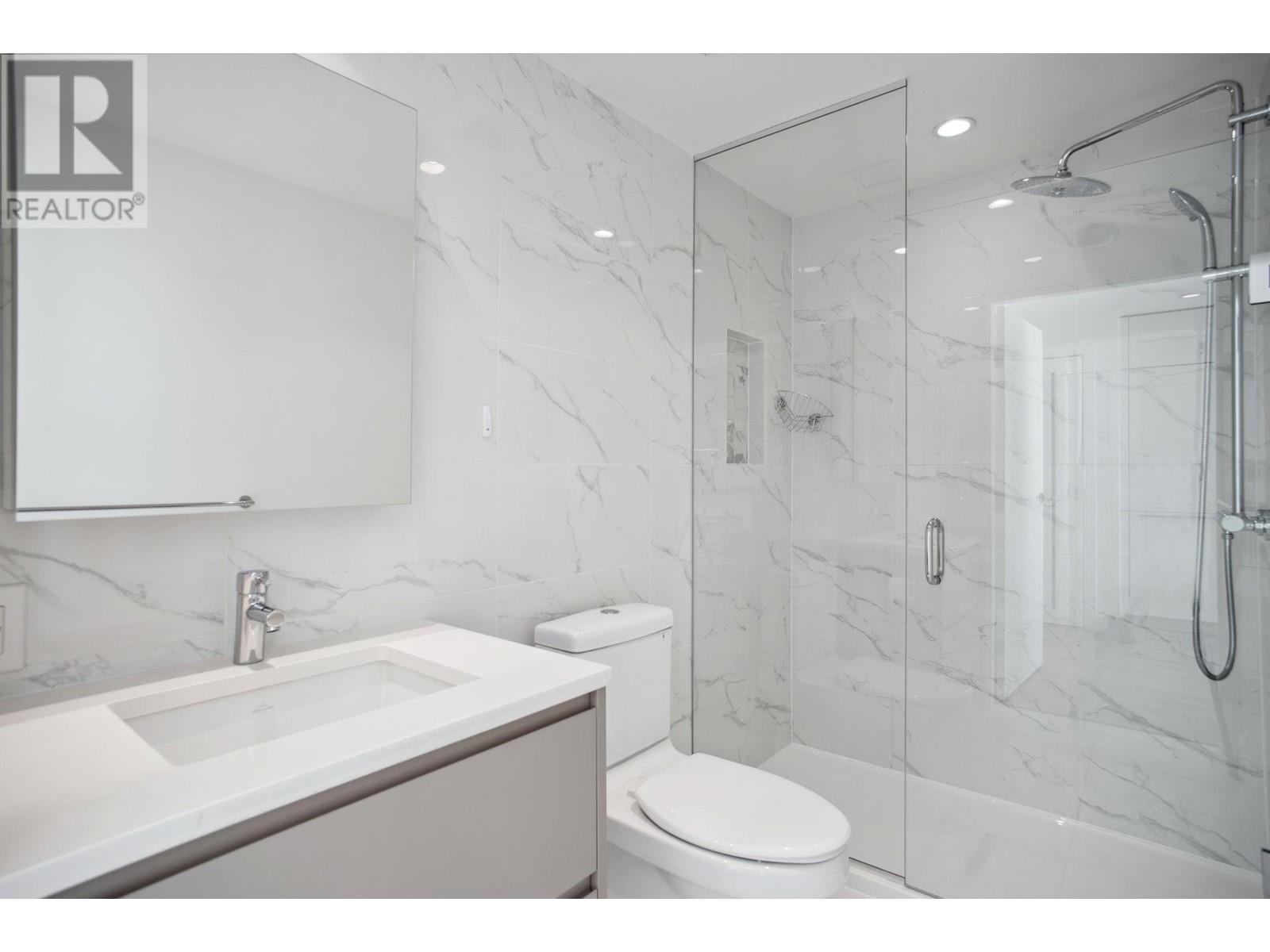 Listing Picture 16 of 33 : 412 8181 CHESTER STREET, Vancouver / 溫哥華 - 魯藝地產 Yvonne Lu Group - MLS Medallion Club Member