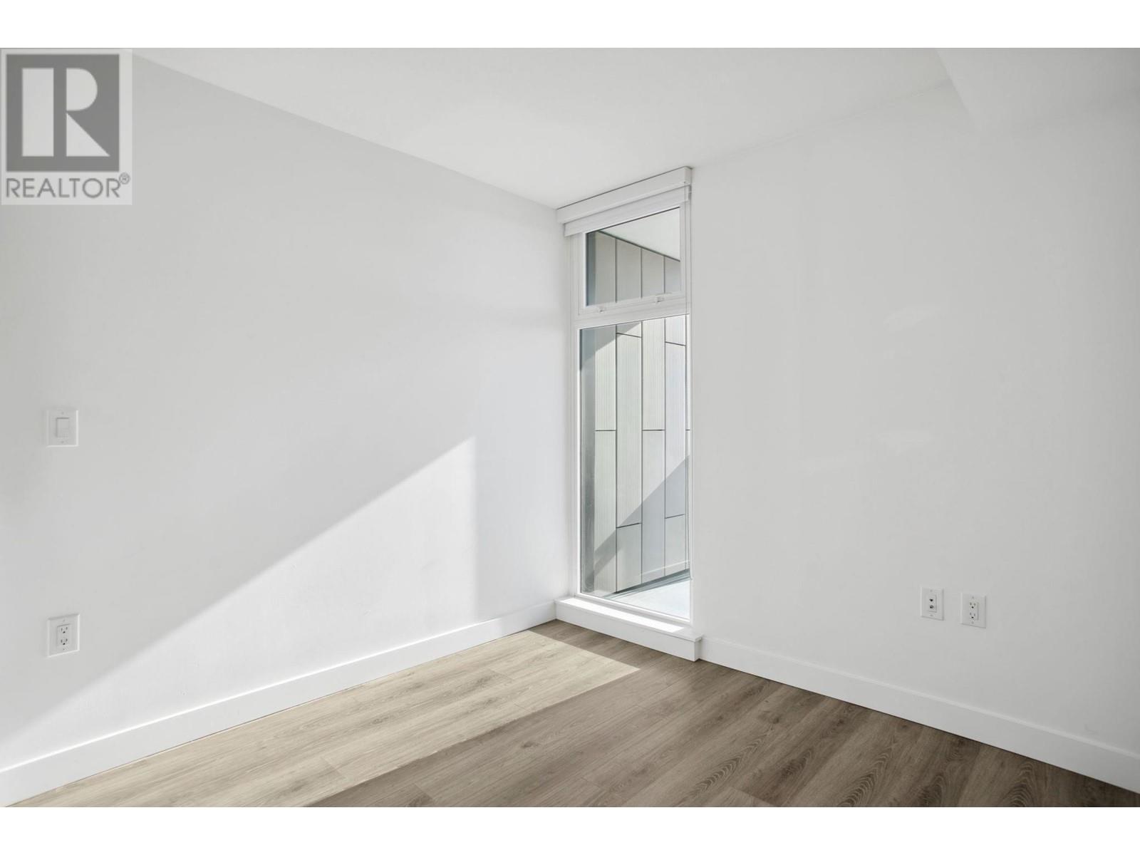 Listing Picture 17 of 33 : 412 8181 CHESTER STREET, Vancouver / 溫哥華 - 魯藝地產 Yvonne Lu Group - MLS Medallion Club Member