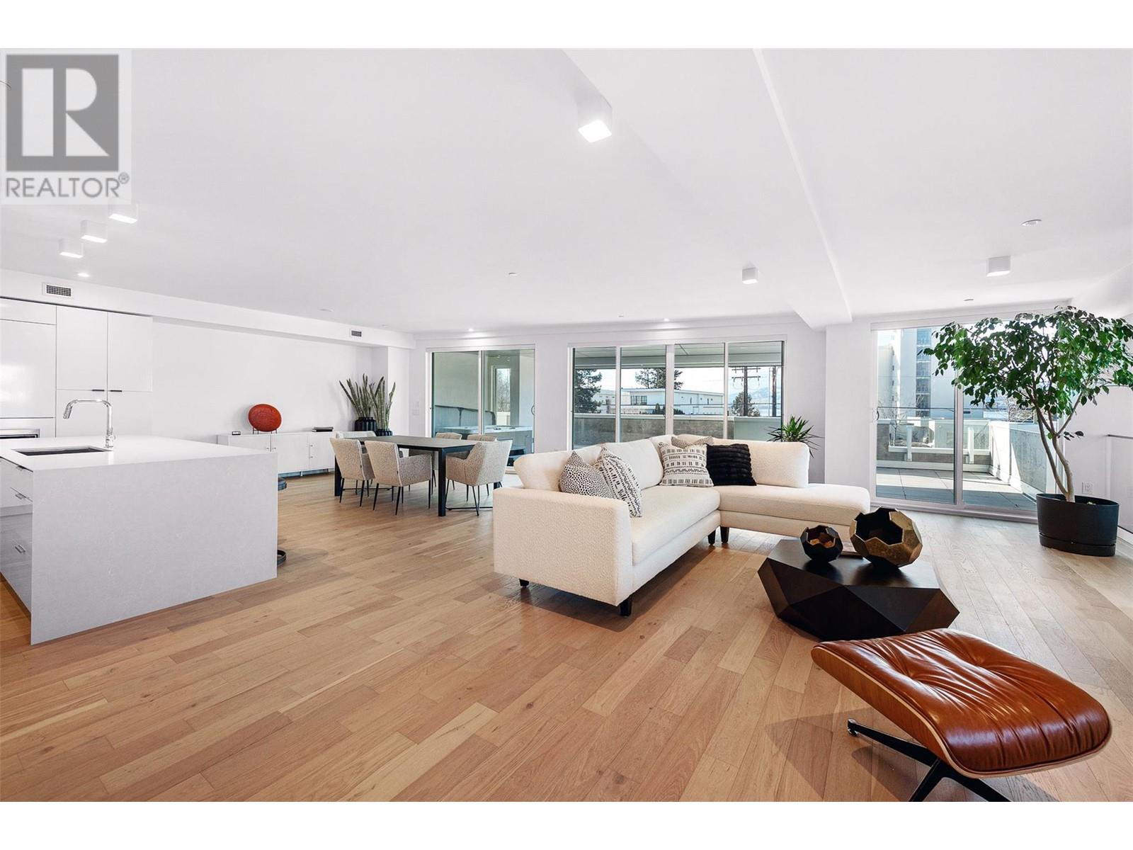 Property at 4071 Lakeshore Road Unit# 101 image 5