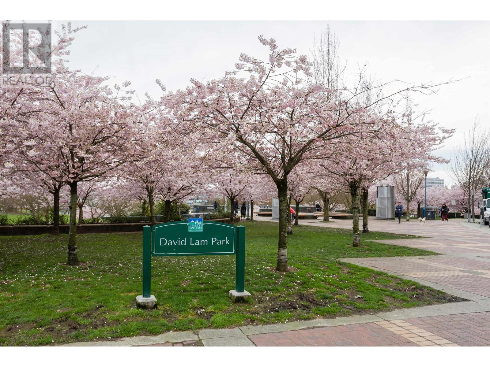 Listing Picture 18 of 19 : 2302 1325 ROLSTON STREET, Vancouver / 溫哥華 - 魯藝地產 Yvonne Lu Group - MLS Medallion Club Member