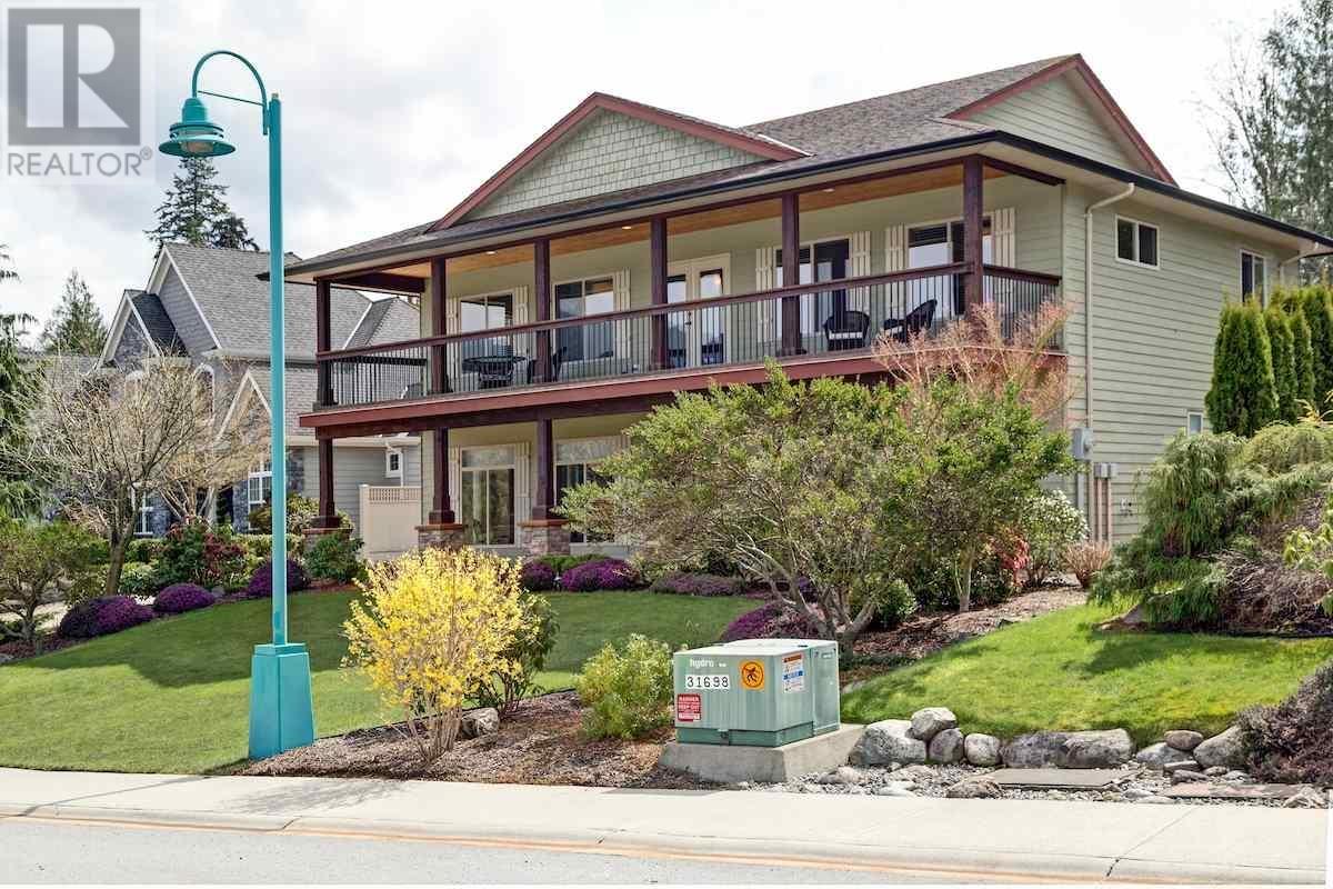 6155 Highmoor Place, Sechelt, British Columbia  V7Z 0L1 - Photo 2 - R2965671