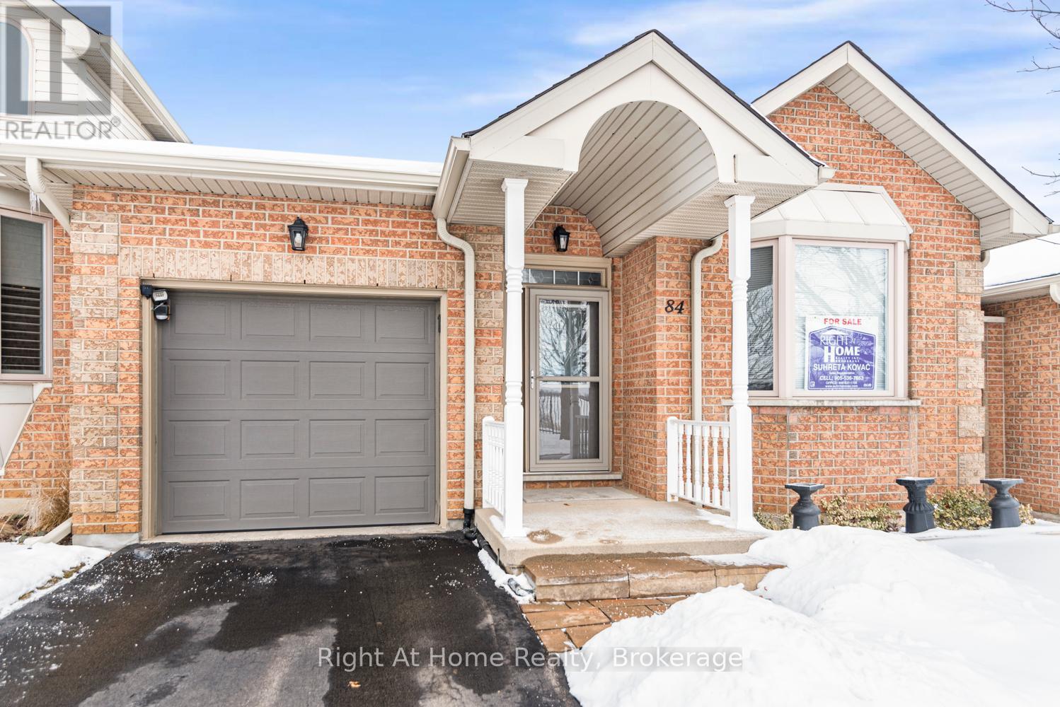 Property at 84 GREENTRAIL DRIVE W image 1