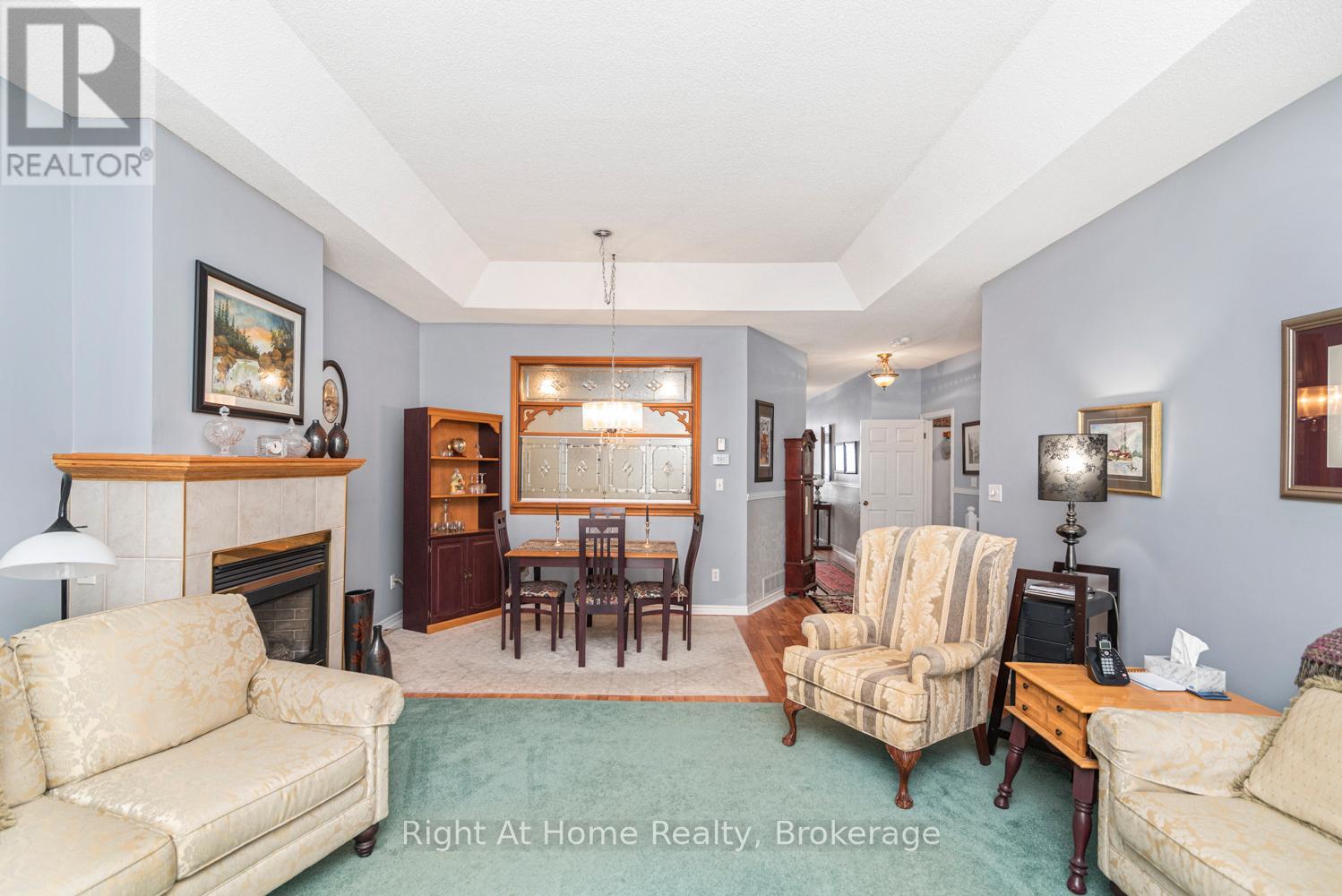 Property at 84 GREENTRAIL DRIVE W image 4