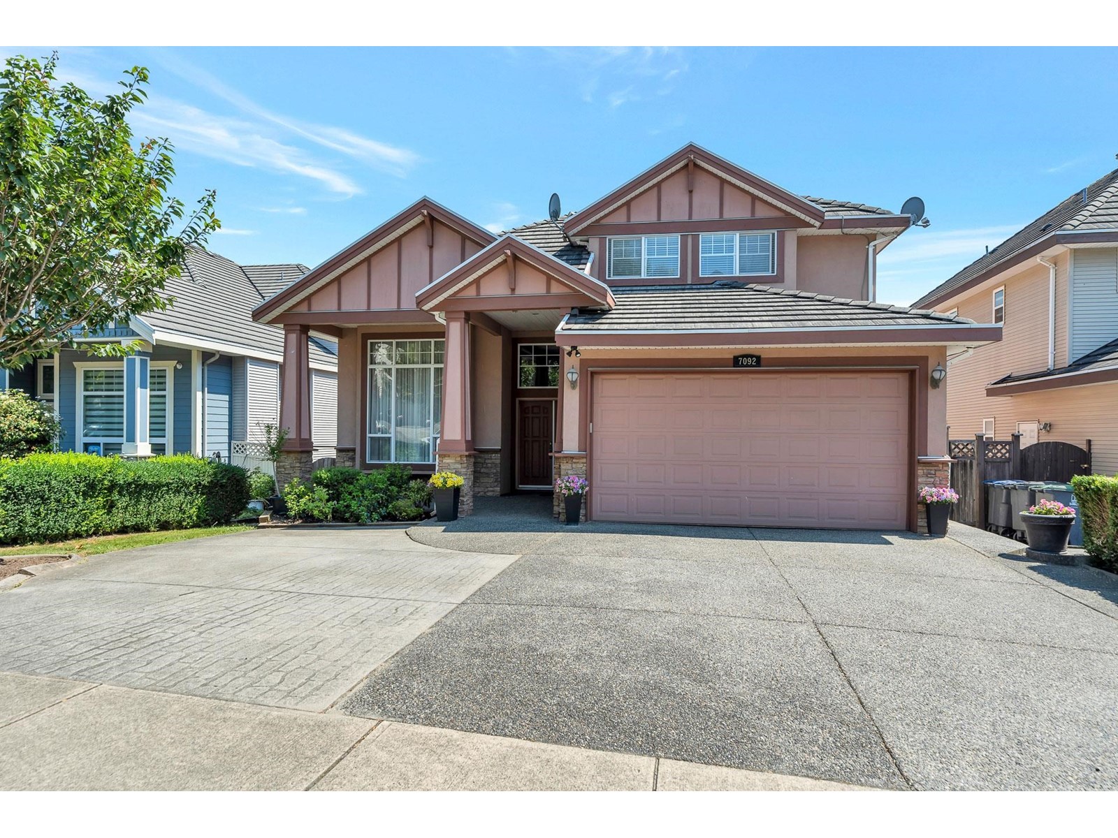 7092 151 Street, Surrey, British Columbia  V3S 7Y8 - Photo 1 - R2966566