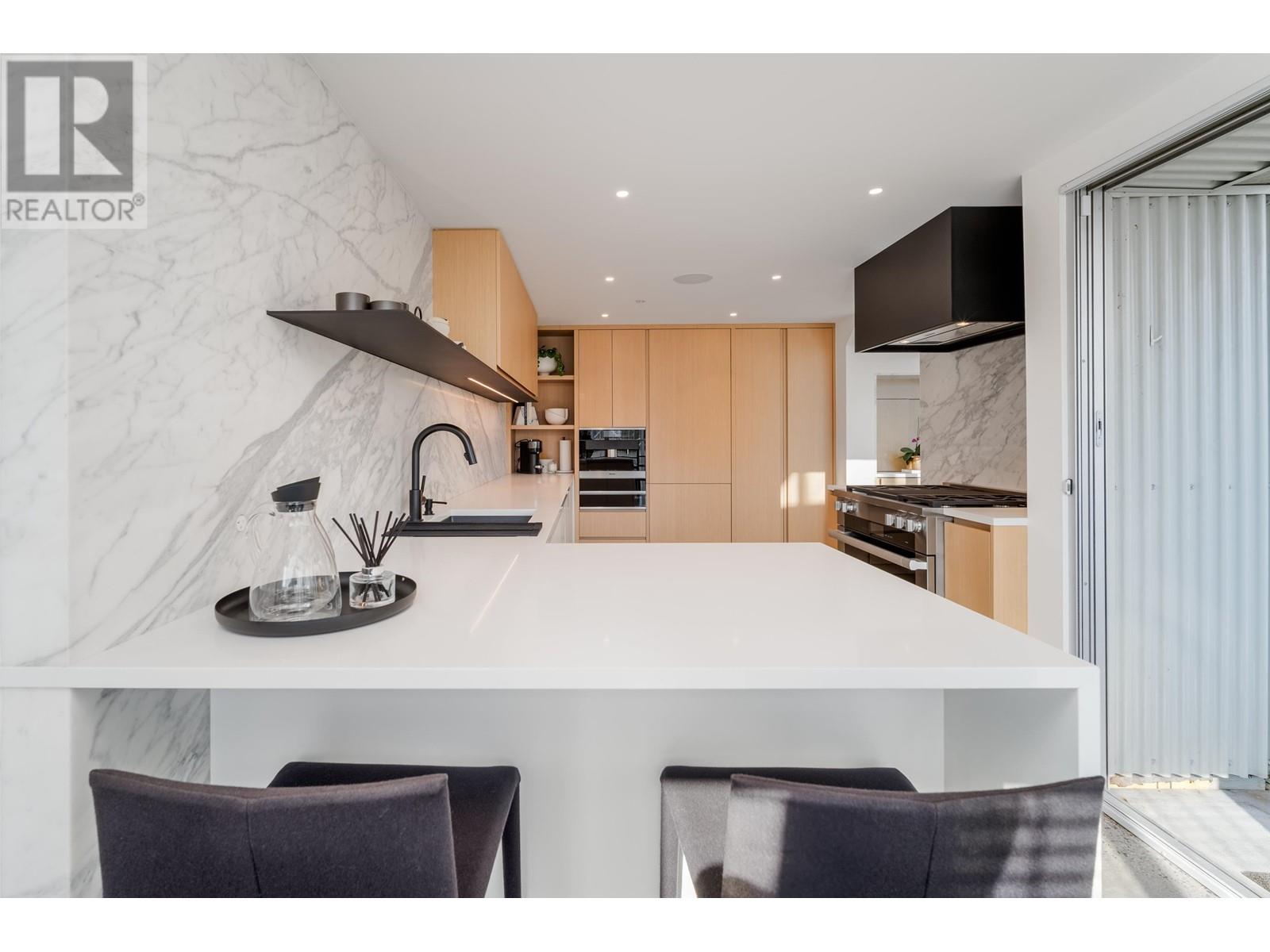 401 4387 W 10th Avenue, Vancouver, British Columbia  V6R 2H6 - Photo 11 - R2966690