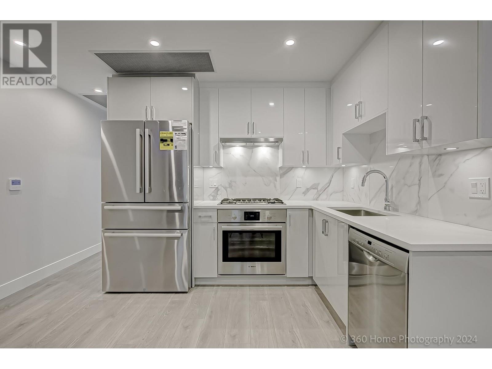 21 7565 Oak Street, Vancouver, British Columbia  V6P 4A4 - Photo 12 - R2966696