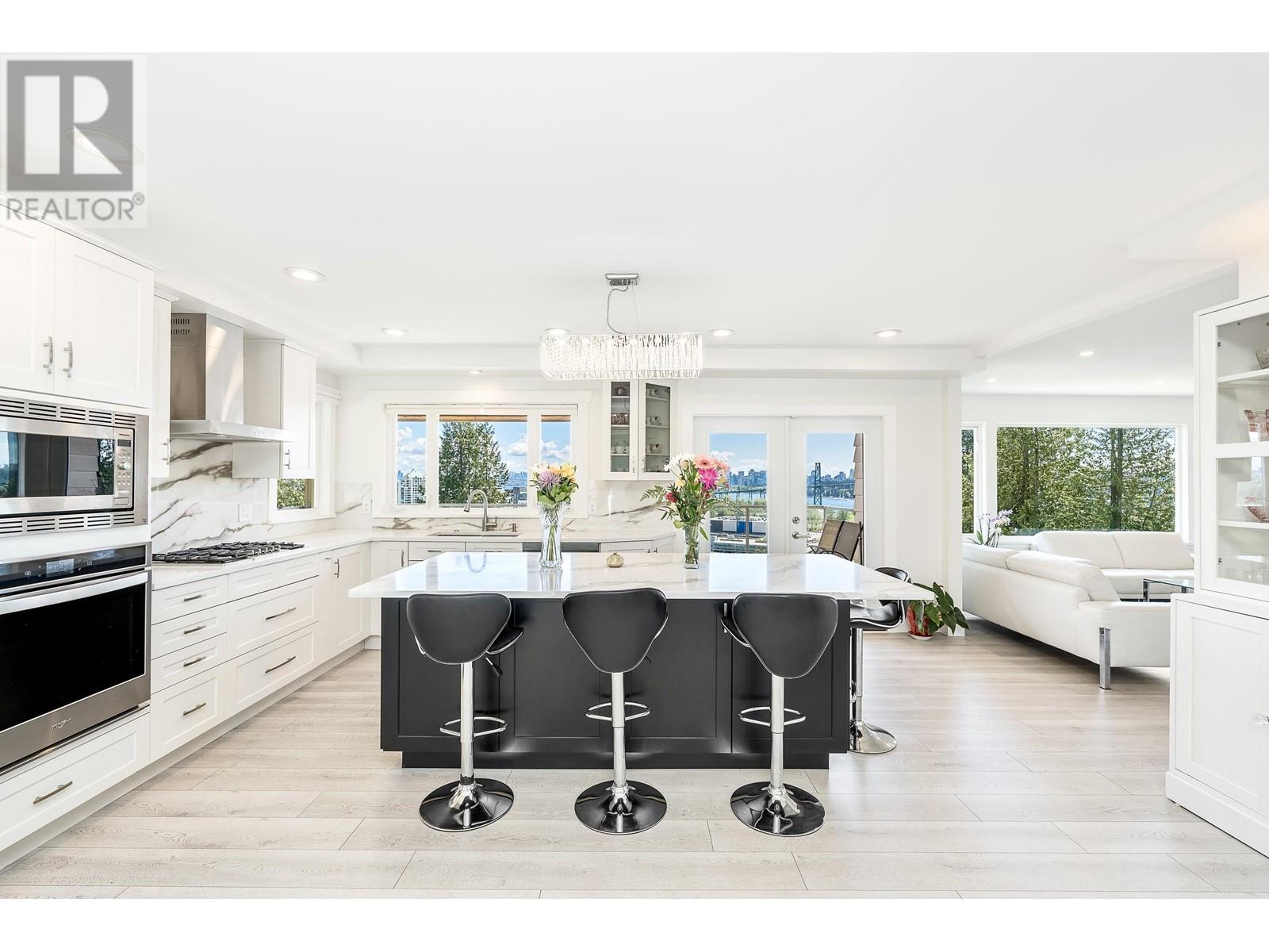 930 Esquimalt Avenue, West Vancouver, British Columbia  V7T 1J8 - Photo 20 - R2966703