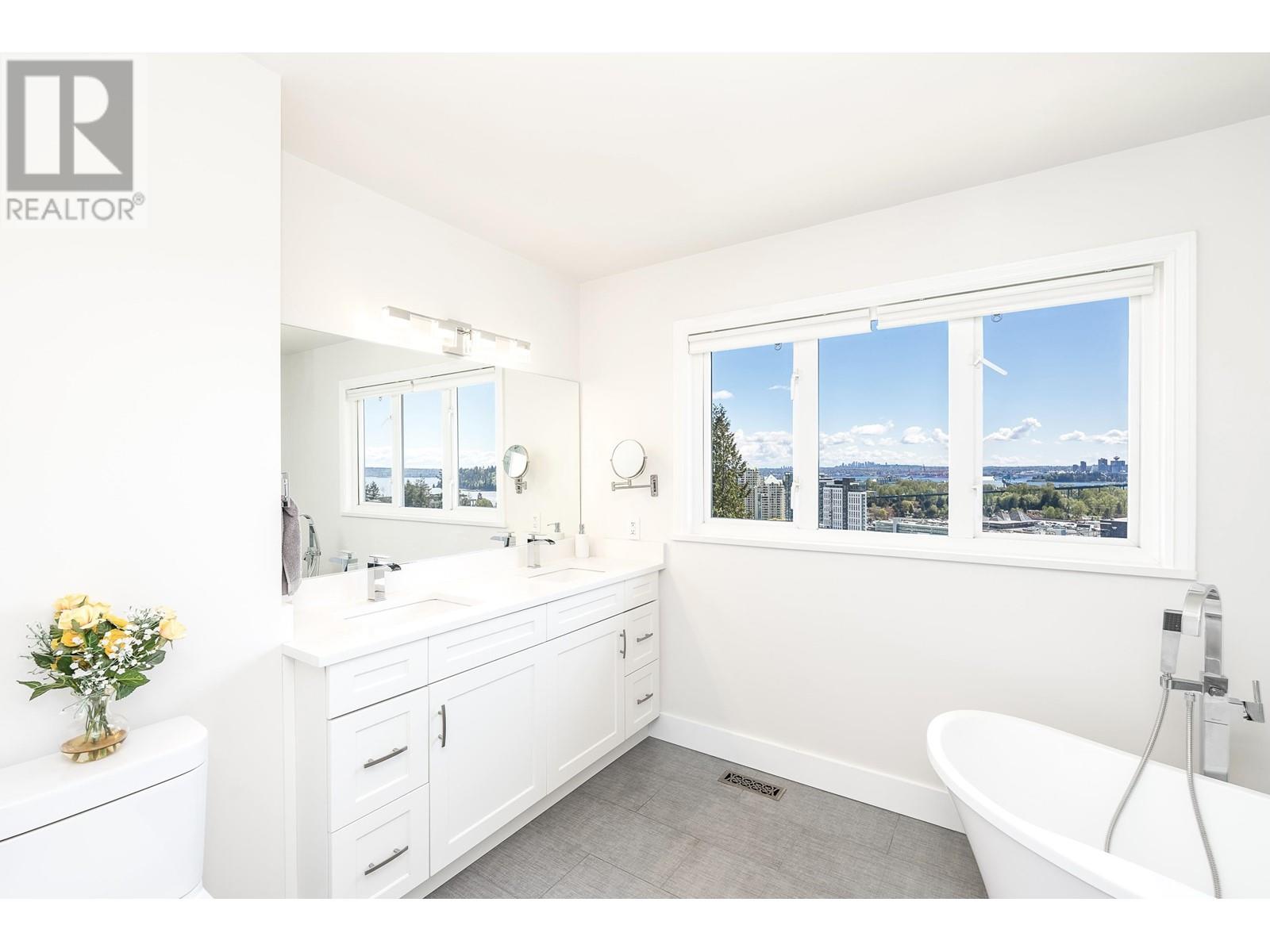 930 Esquimalt Avenue, West Vancouver, British Columbia  V7T 1J8 - Photo 26 - R2966703
