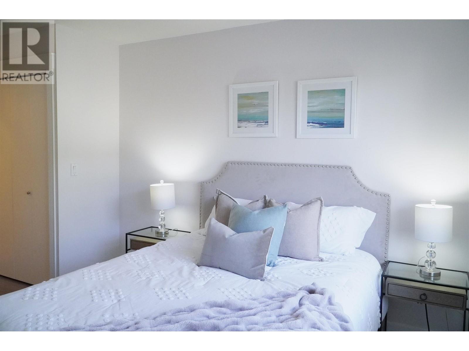 Listing Picture 8 of 14 : 4 6233 BIRCH STREET, Richmond / 烈治文 - 魯藝地產 Yvonne Lu Group - MLS Medallion Club Member